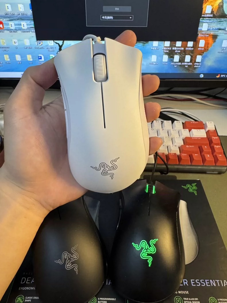 【最后十个】雷蛇鼠标Razer竞技有线蝰蛇标准版游戏办公笔记本台式电脑鼠标  外贸工厂清仓！最后十来个全新未拆封雷蛇鼠标，黑白双色任选。  不是贩子！不是贩子！